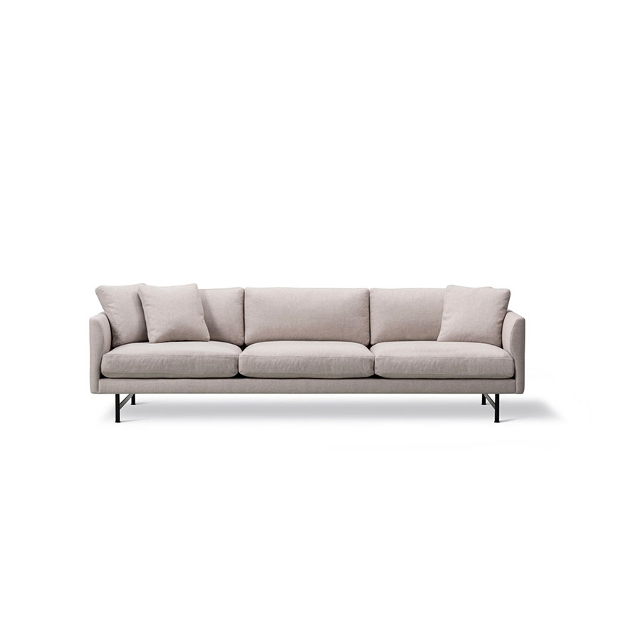 Calmo Seater Sofa Sunniva 717 Stel: Sort Metal